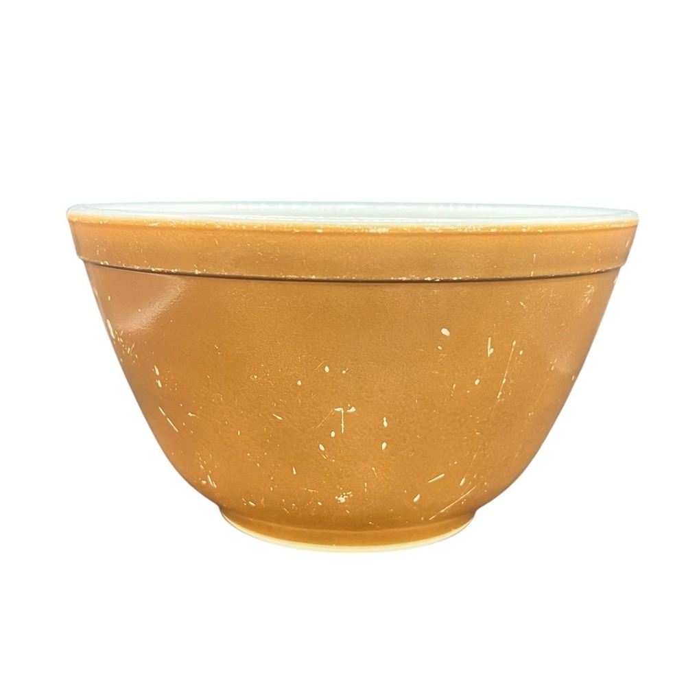 Vintage Pyrex 407 1½ Pt Brown Round Mixing Nesting Bowl Milk Glass USA